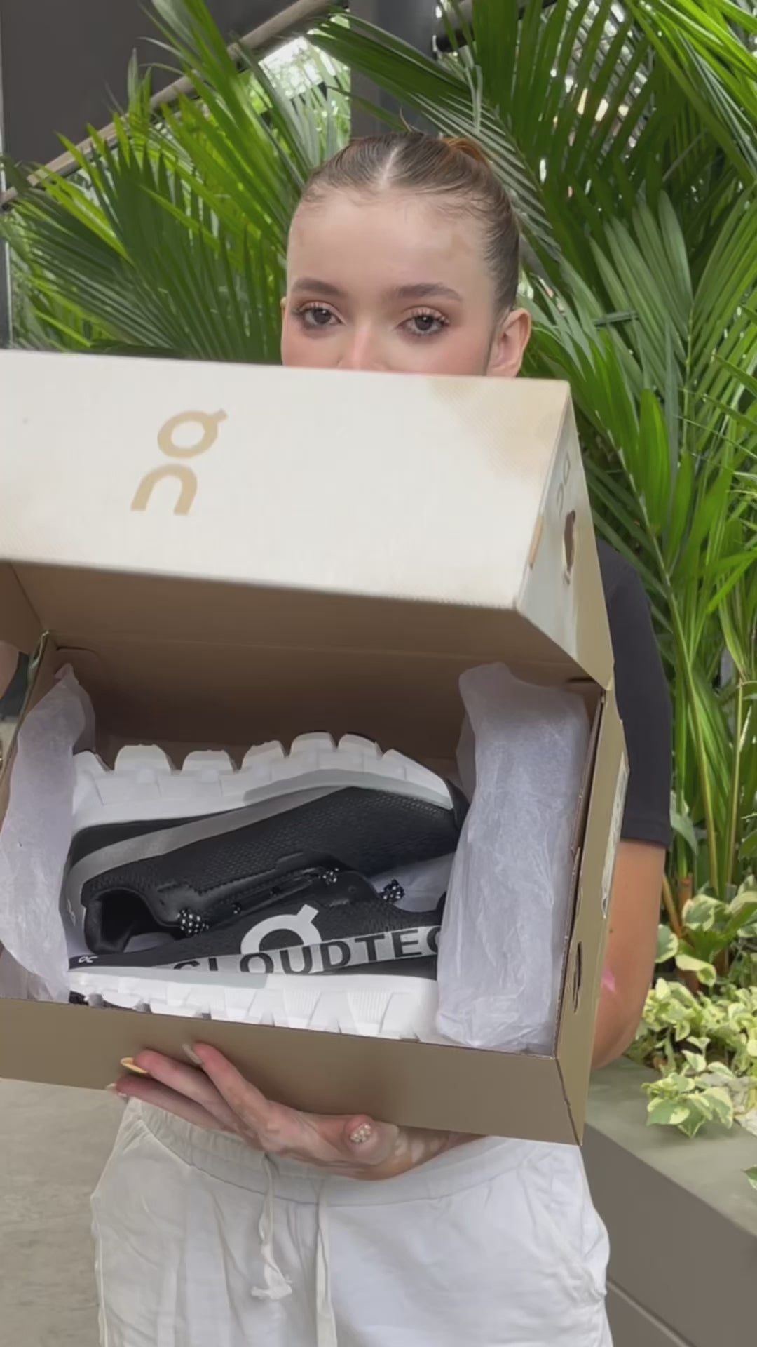 DEPORTIVO ON RUNNING UNISEX Y12